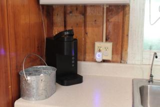 Lake Huron Lady of the Lake Pet Friendly Cabin w Hot Tub, Sauna - - 9