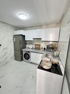 New 3 bedrooms apartment steps away from bus station - Tangier - 6