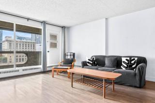 Central Downtown at Rocky Mountain Court with Gym, Court, Sauna and Secured Parking - 9