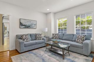 Vibrant Oasis W Heated Pool 3 Units N Downtown - 9