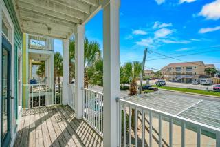 Beach House w/ Private Pool Near PCB | Dog Friendly - 5