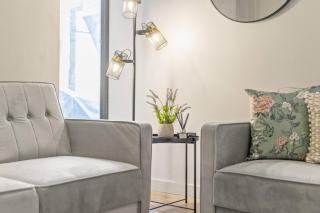 Spacious 2-Bedroom Apartment, Guests 6, Fast Wi-Fi, Near Digbeth Attractions - Birmingham - 4