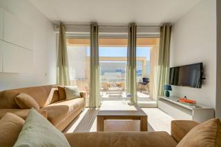 Ortigia Penthouse, Private Terrace, Distant Sea Views by Haven & Keys Malta - 6