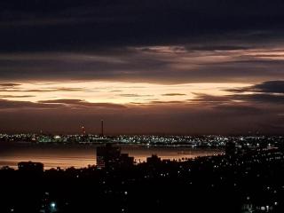 St Kilda Penthouse. Views. Spa. - Melbourne - 6