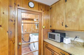 5 Mi to Lake Oroville Huge Riverfront Home! - 3