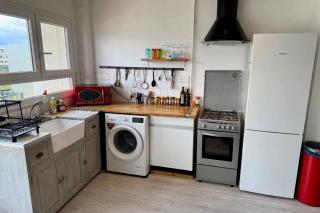 Elegant 2-room with balcony & Eiffel Tower view - 4