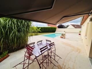 La Villa du vignoble Piscine - 5