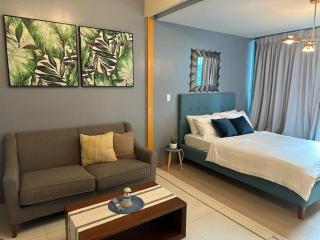 The Executive Suite - 6