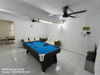 TANGKAK hOMESTAY - - 3