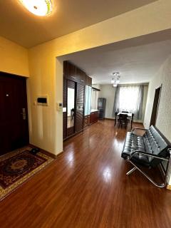Cosy spacious 3 bedroom apartment - Ulaanbaatar - 4