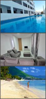 Skyview Apartment- Poolside Stay Near the Beach - Flic en Flac - 0