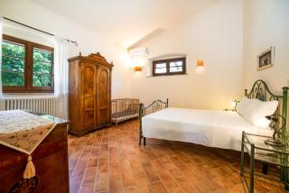 Scappo in Umbria, La dolce Godera - 1