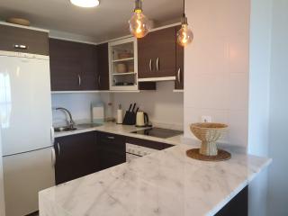 Modern 4-kamerappartment met zee- & bergzicht - 6