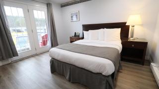 Algonquin Lakeside Inn - Dwight - 2