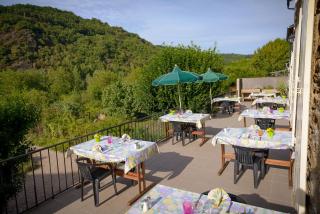 Logis Hôtels - Hostellerie des Lauriers - Hôtel et Restaurant - Alban - 6