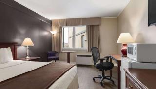 Regal Inn Brockville - 0