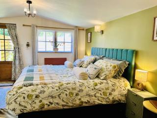 Harvey's Lodge - Helston - 5