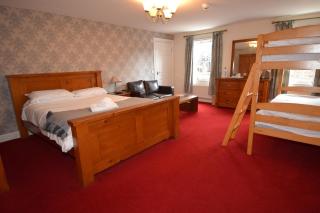Elphinstone Hotel - Biggar - 9