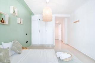 Elegant & Cosy Family Apartment - Central Location in Tanger - Fast WiFi & Netflix - Tangeri - 1