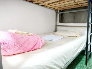 Kuyay Yachi Hostel - 2