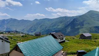 Gudauri private cottage - 9