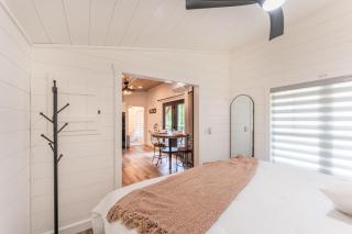 Luxe Studio - Millersburg - 2