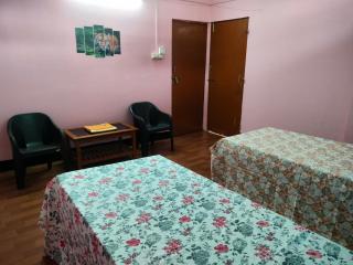 Lunasha Homestay - 4