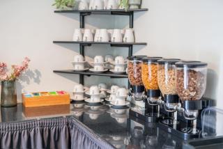 Hotel Café Galerie I Hannover-Garbsen I Free Parking - Garbsen - 3