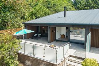 The Willow - Luxury Hideaway - Abergavenny - 9