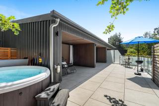 The Willow - Luxury Hideaway - Abergavenny - 8