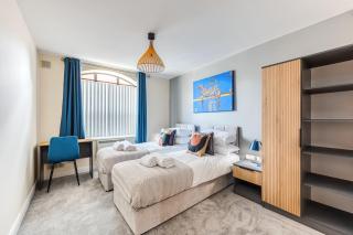 Millhouse Apartment - City Centre - Free Parking, Self-Check-in, SkyTV and Fast Wifi by Yoko Property - 5