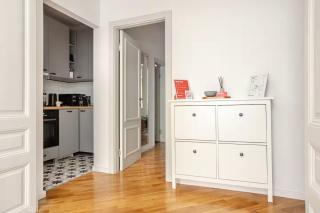 Artika - Chic & Sunlit Stay in Downtown Belgrade - Belgrad - 1