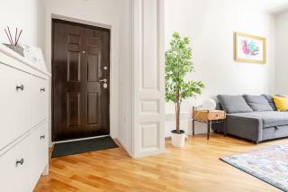 Artika - Chic & Sunlit Stay in Downtown Belgrade - Belgrade - 7