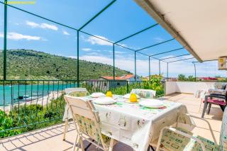 Apartment Garden by the sea - Rogoznica - 0