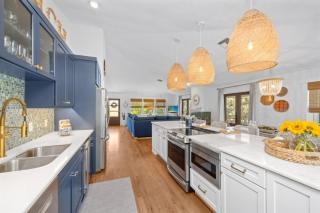 Sunkissed Cottage - 6