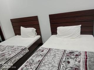 Bijarani Guest House - - 4