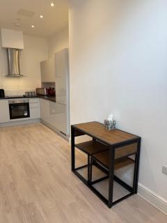 New Town Centre 1 Bedroom Flat - 2