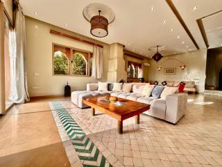 Villa Luxueuse avec Piscine & Vue sur le Golf - Marrakech - 0