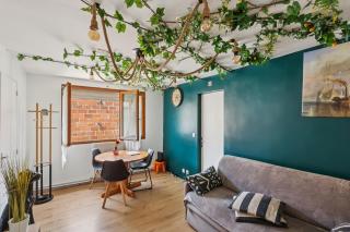 Beau F2 Paris Gare de Lyon & Orly, 4 pers, RER D 5min - 9