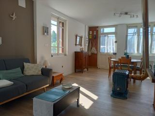 Maison De Vacances - - 1