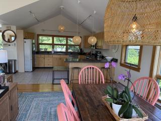 Bayberry Beach House - 4