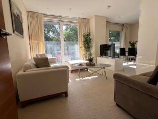 1 bed by Battersea Power Station - Lansons - Londra - 8