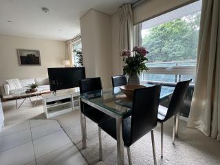 1 bed by Battersea Power Station - Lansons - Londra - 5