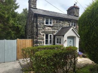 Islwyn - 9