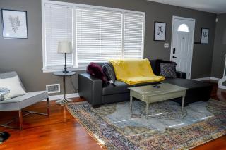 Spacious 4BR Family-Friendly Home, 5 Mins to Dining - Columbus - 7