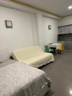 BatumiApartments- Batumi Cozy Vibes Gorgiladze 88 - Batumi - 8