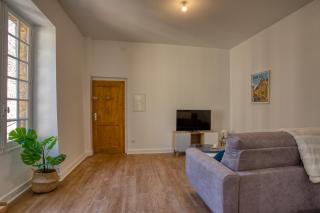 2 pièces, centre historique, Salle des Gardes - 9