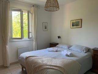 Villa Mireille avec jardin et piscine à Lambesc - 5