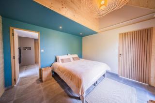 maison contemporaine avec spa et vue imprenable En haut du paradis - 1