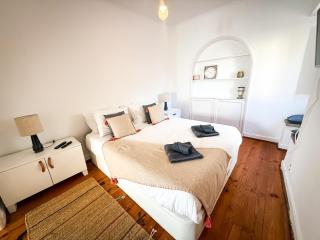 T3 Apartment - Cascais Historic Center - 100m from Beach - 4
